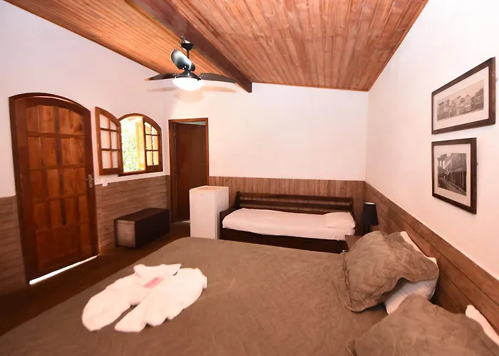Hotel com piscina: Hotel Holandês